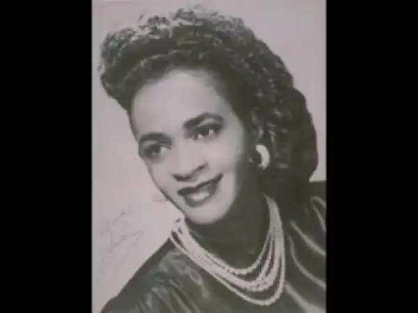 Clara Ward - Just A Closer Walk With Thee